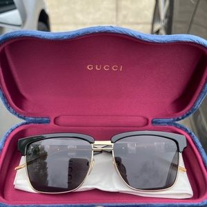 Gucci sunglasses